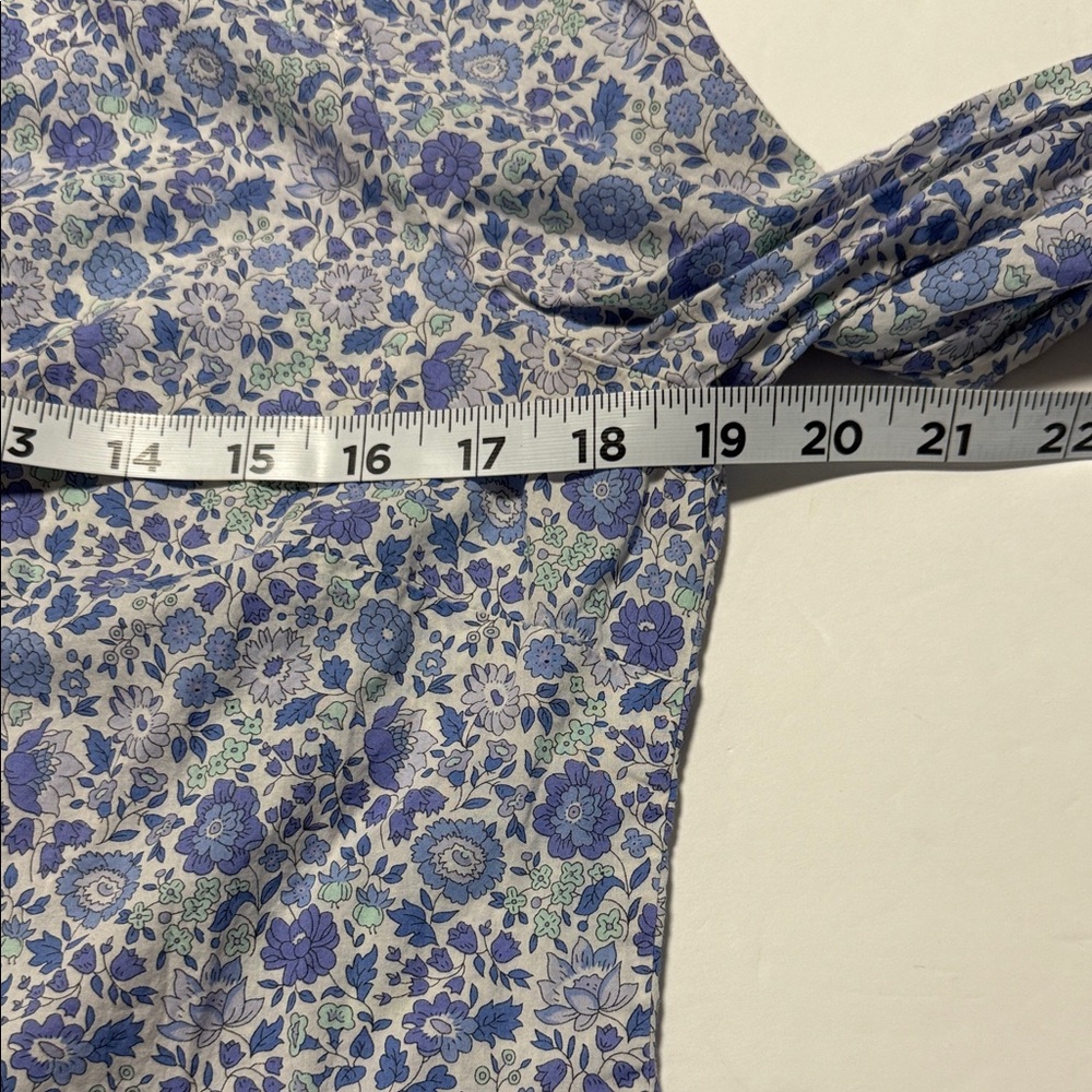 J. Crew made with  Liberty Fabric Blue Floral Women's Button Down Shirt T8 - Picture 12 of 14